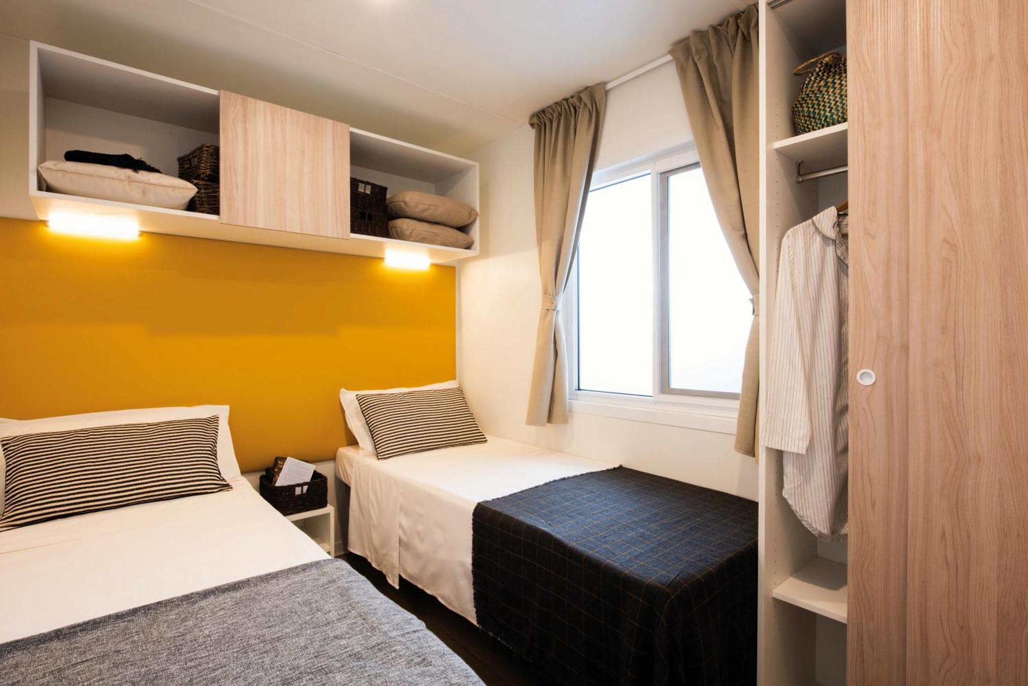 Mobile Homes Mediteran In Caravan Park Strasko, 노바야 외부 사진