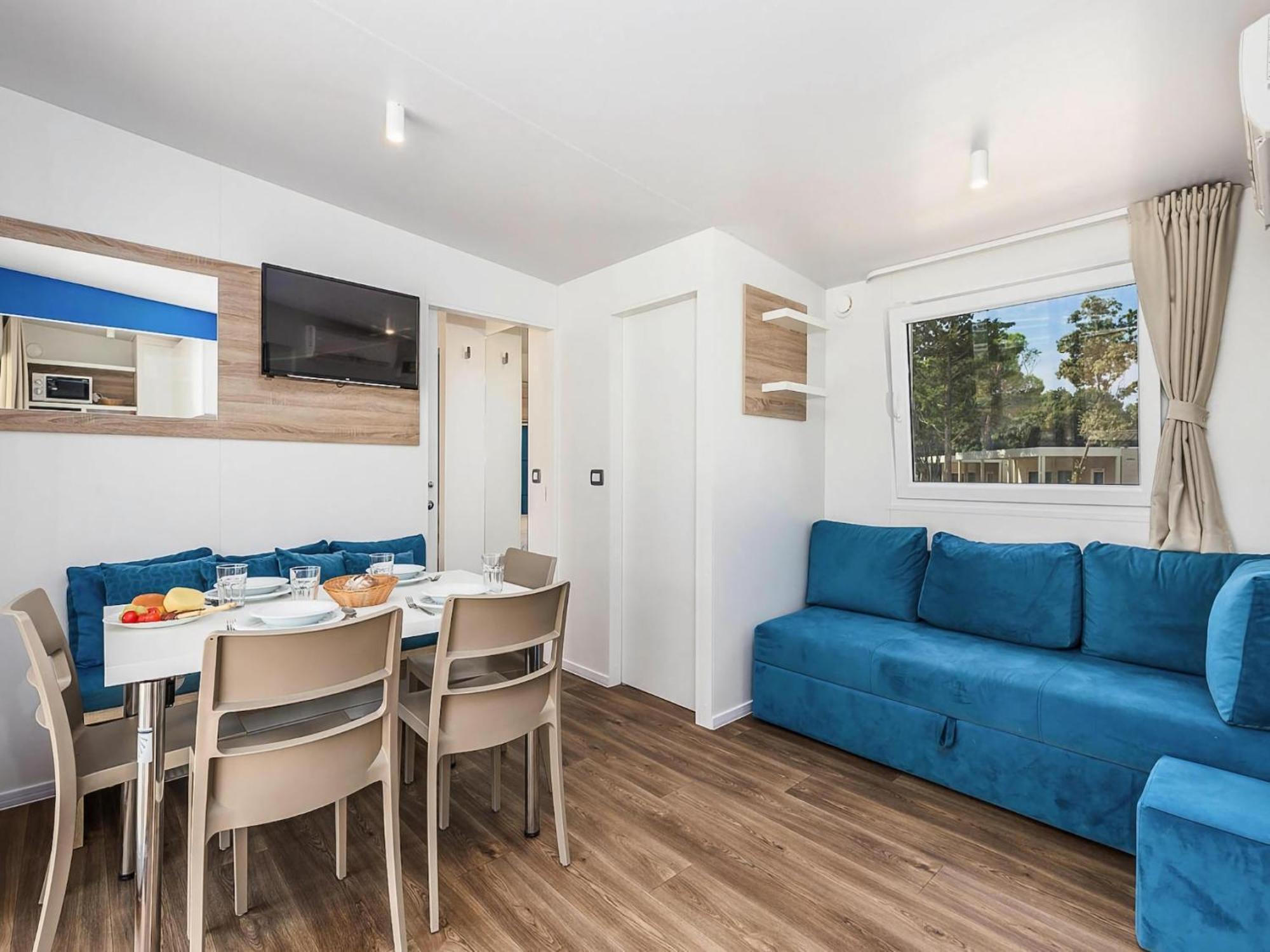 Mobile Homes Mediteran In Caravan Park Strasko, 노바야 외부 사진